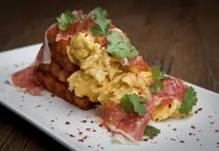 yum for Easter Brunch Spots in Chicago