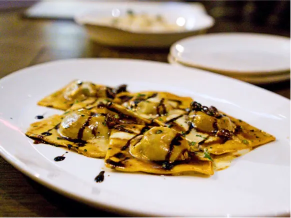 siena for Chicago's Culinary Talent Comes Together For Green Tie Ball
