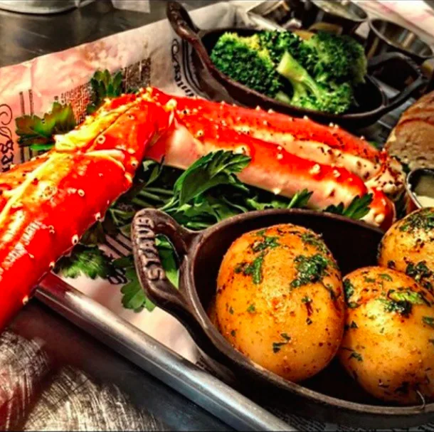 Screen Shot 2015 03 10 at 12.33.50 PM for Tippling Hall Offers Diners Gourmet Alternative to Late Night Eating