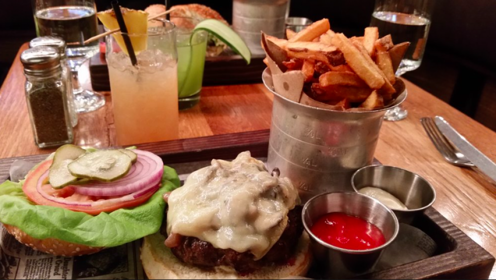 Tippling Hall Burger