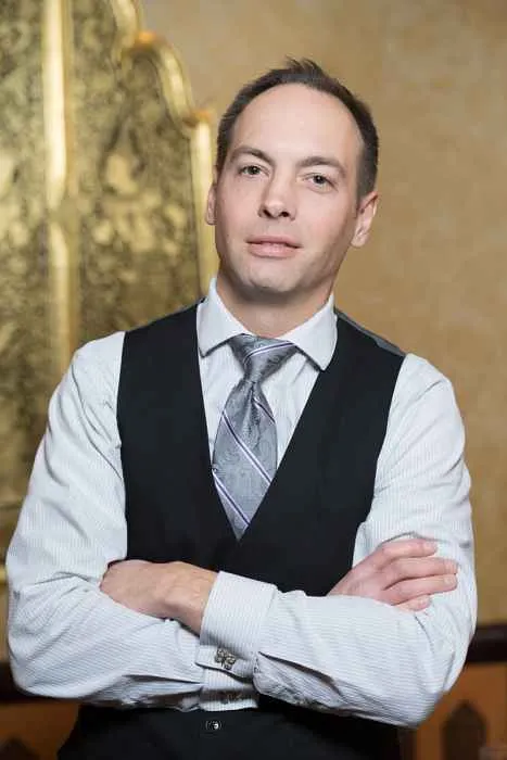 New Beverage Director Michael Dziedzic​ for Arun's Thai Restaurant Mixes Up Creative Winter Cocktails