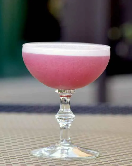 Clover Club for Southport & Irving SIP is a Hidden Jazz Gem in Lakeview