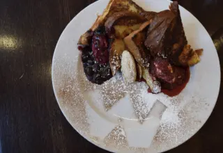 Image for Chicago Eats for the Cubs Home Opener