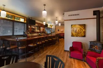 BAR for Southport & Irving SIP is a Hidden Jazz Gem in Lakeview