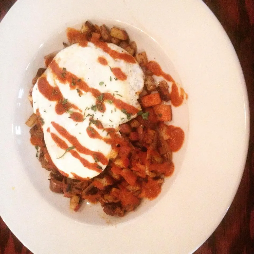 Carnitas Hash Flo