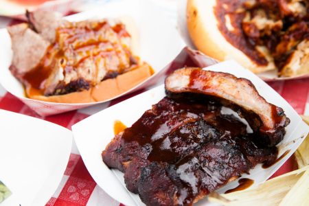 Windy City Smokeout Brings BBQ and Country Music to River North Starting Friday