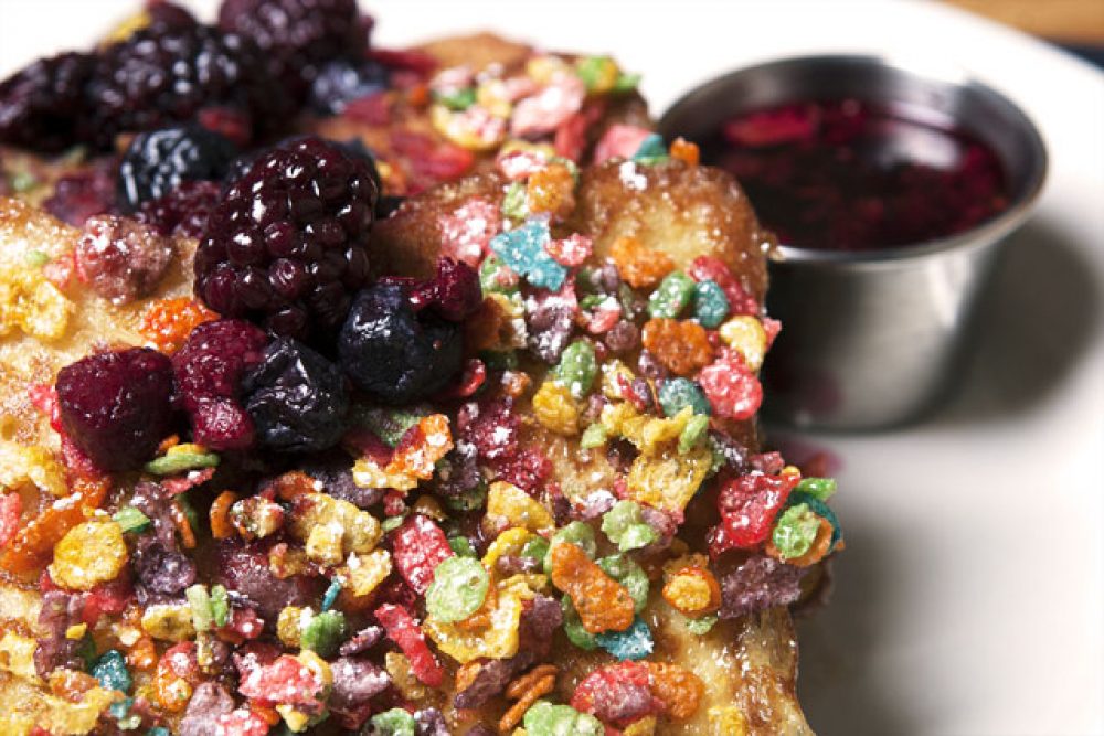 Fruity Pebbles French Toast - Flo