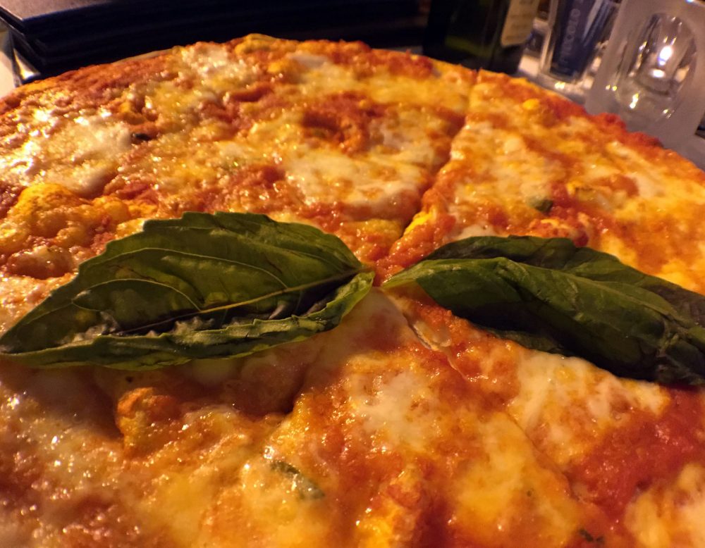 Piccolo Sogno Due margherita pizza