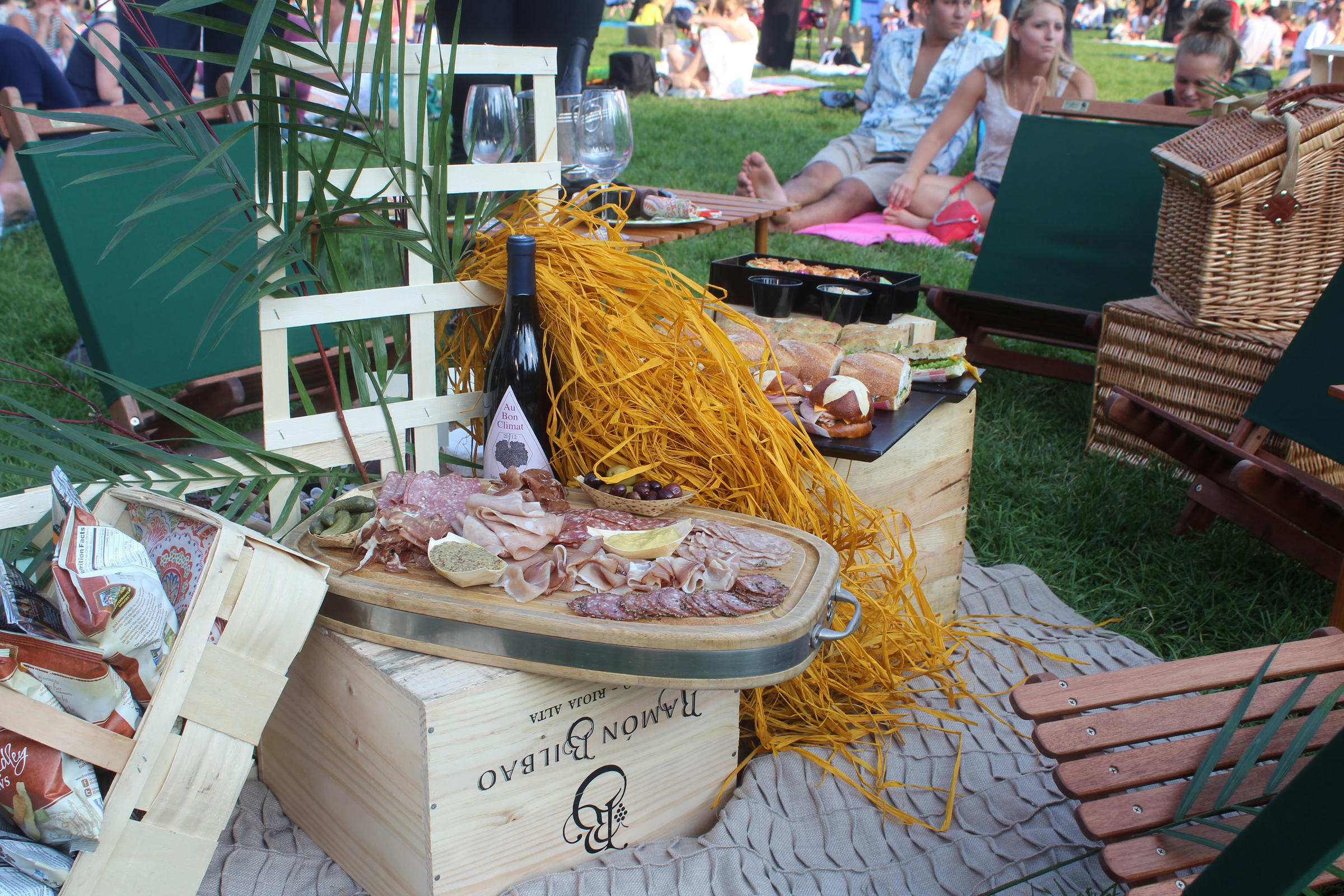 Fairmont Picnic Tote 2018 for New Chef Made Picnic Menu Available Downtown from Columbus Tap