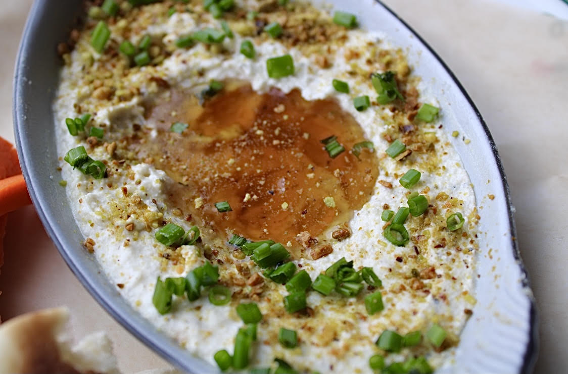 Your’s Truly, a 1990'sInspired Martini Bar, Opens MidOctober