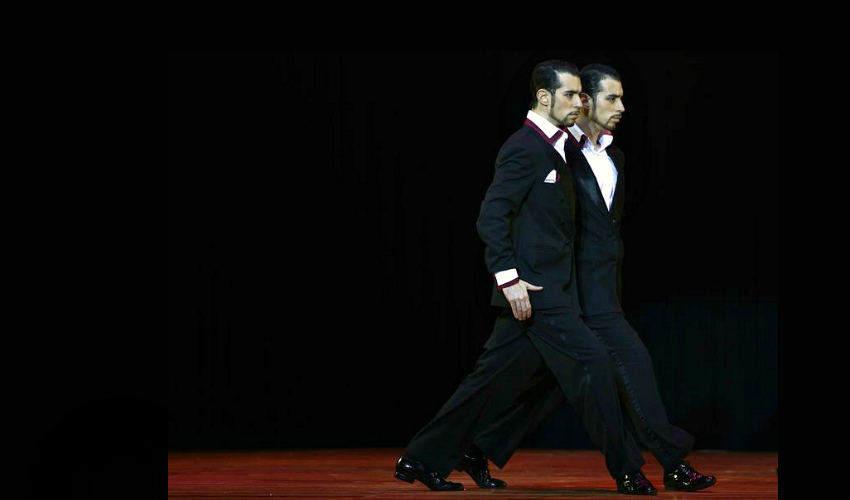 Tango Twins for Argentina's Tango Twins make U.S. Debut at Artango Bar and Steakhouse