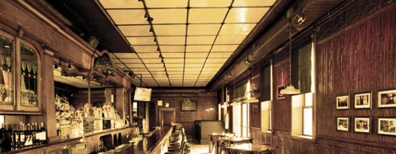 Tumans Low Res Room Shot for New Year's Eve at Tuman's Tap & Grill