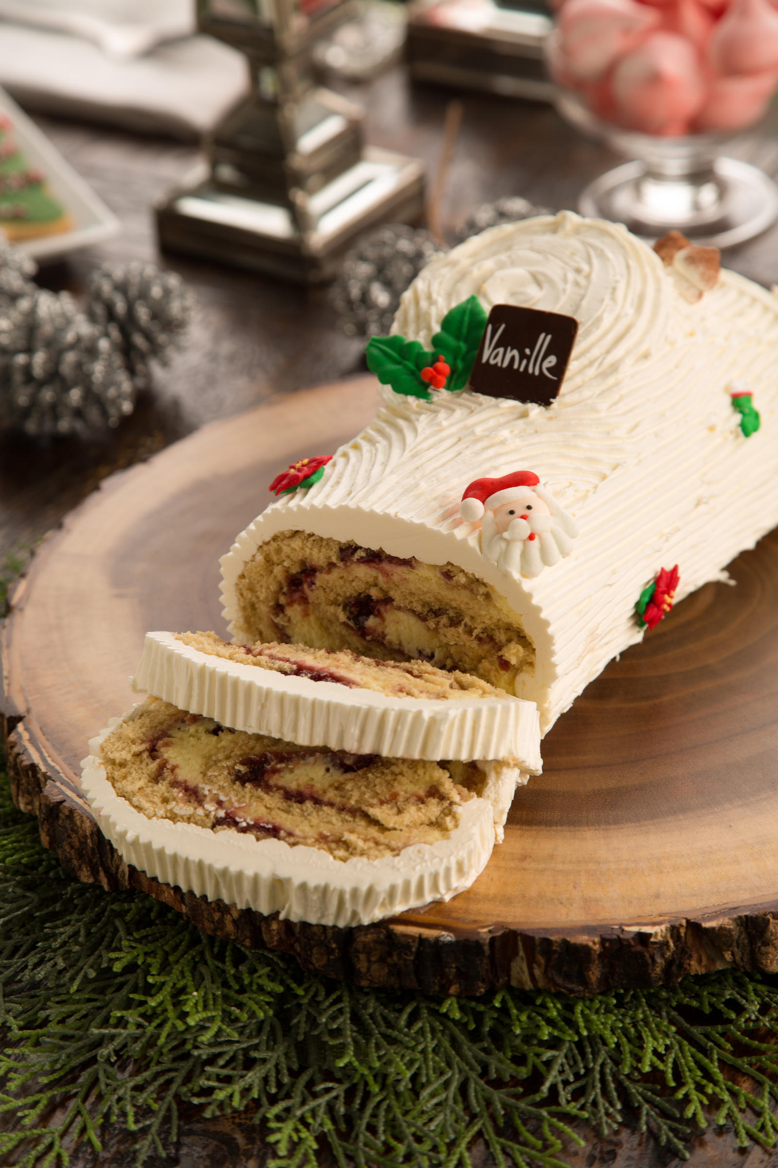 Vanille Trad Buche De Noel 2017 for Vanille Patisserie Opens In Hyde Park