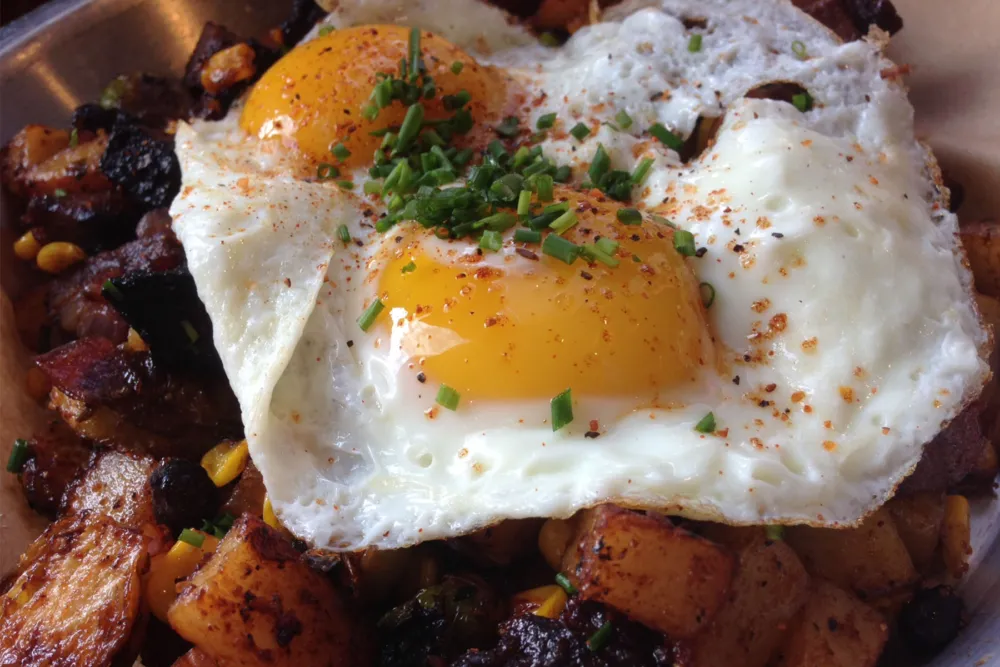 If this is what barbeque and brunch is all about, we give in! Photo credit: Kat Levitt @agirlandherfood for Brunch and Barbeque: Q BBQ Shows You How to Do It