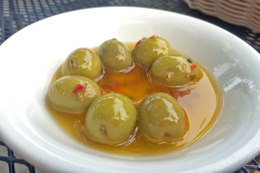#olivesrule for Hidden Wicker Park: Patio Season at Nando Milano Trattoria