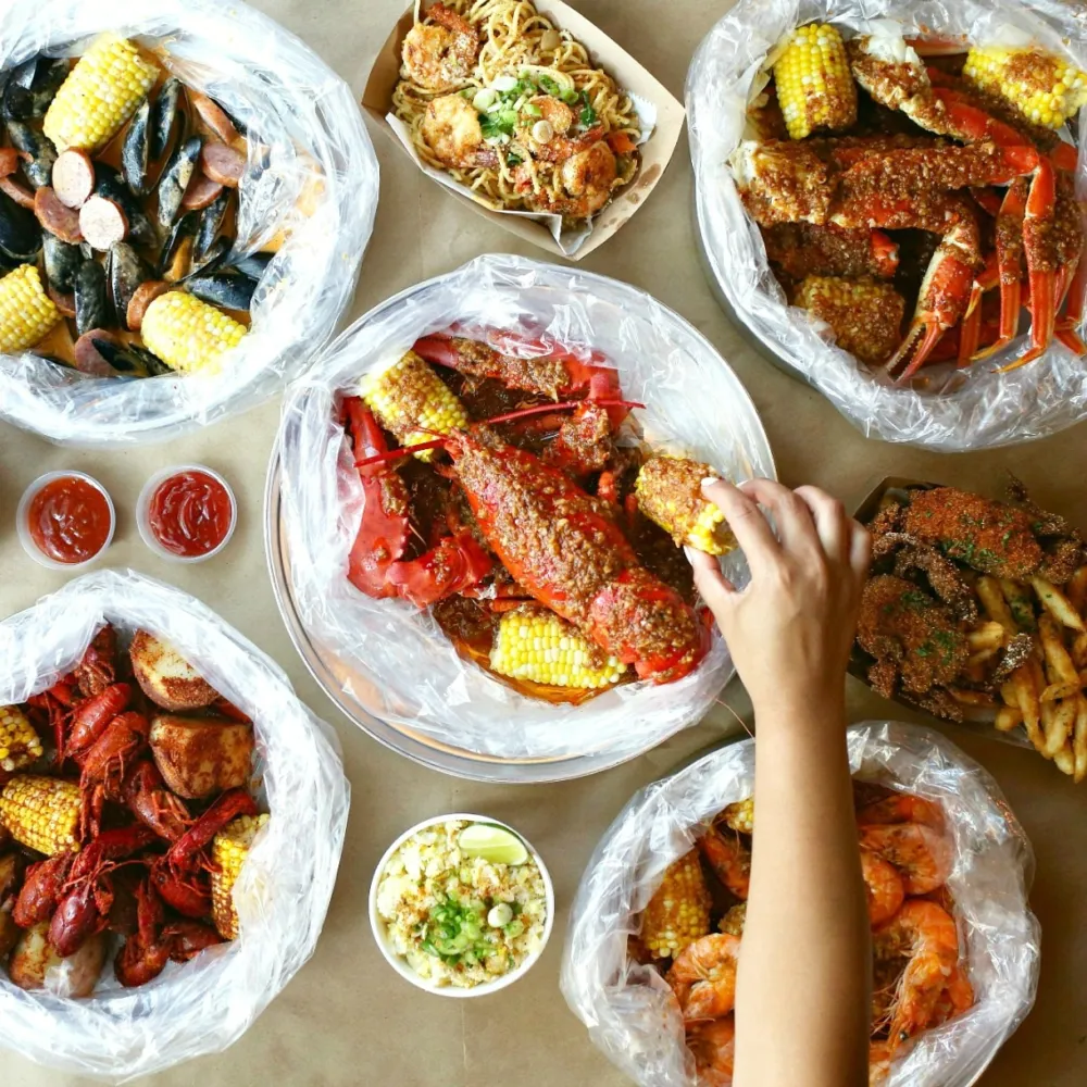 Mad Boiler Seafood Options