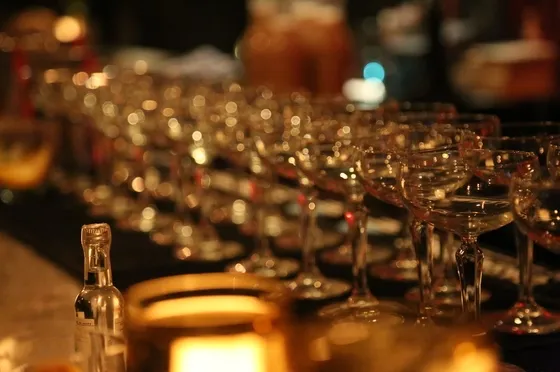 Image for Mercadito Celebrates the Holiday Season with Mixology Academy and Feliz Navidad Experiential Dinner