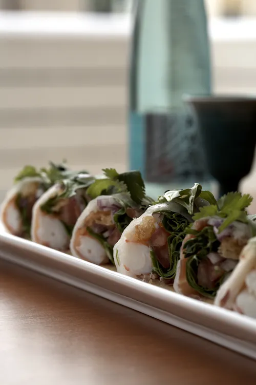 Tabo Sushi for Wells St. Market Adds Takashi's Tabo Sushi & Dos Toros Taqueria to Lineup