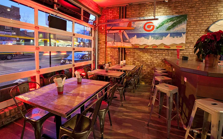 Rojo Gusano Interior
