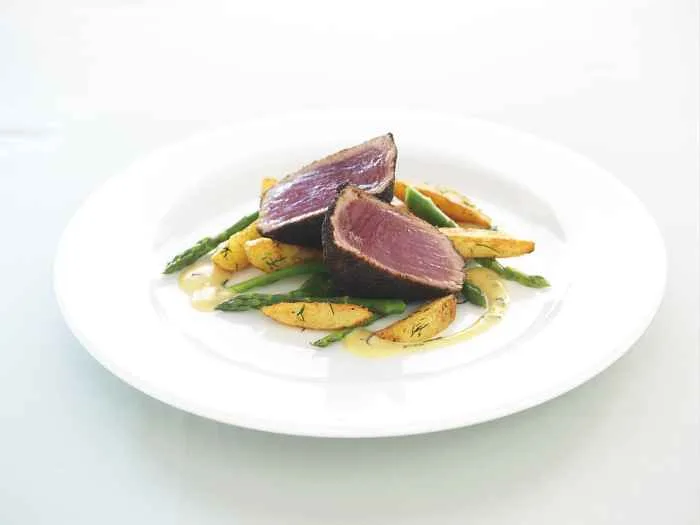 Char Crusted Tuna Hi Res for Chicago Restaurant Week at Devon Seafood Grill