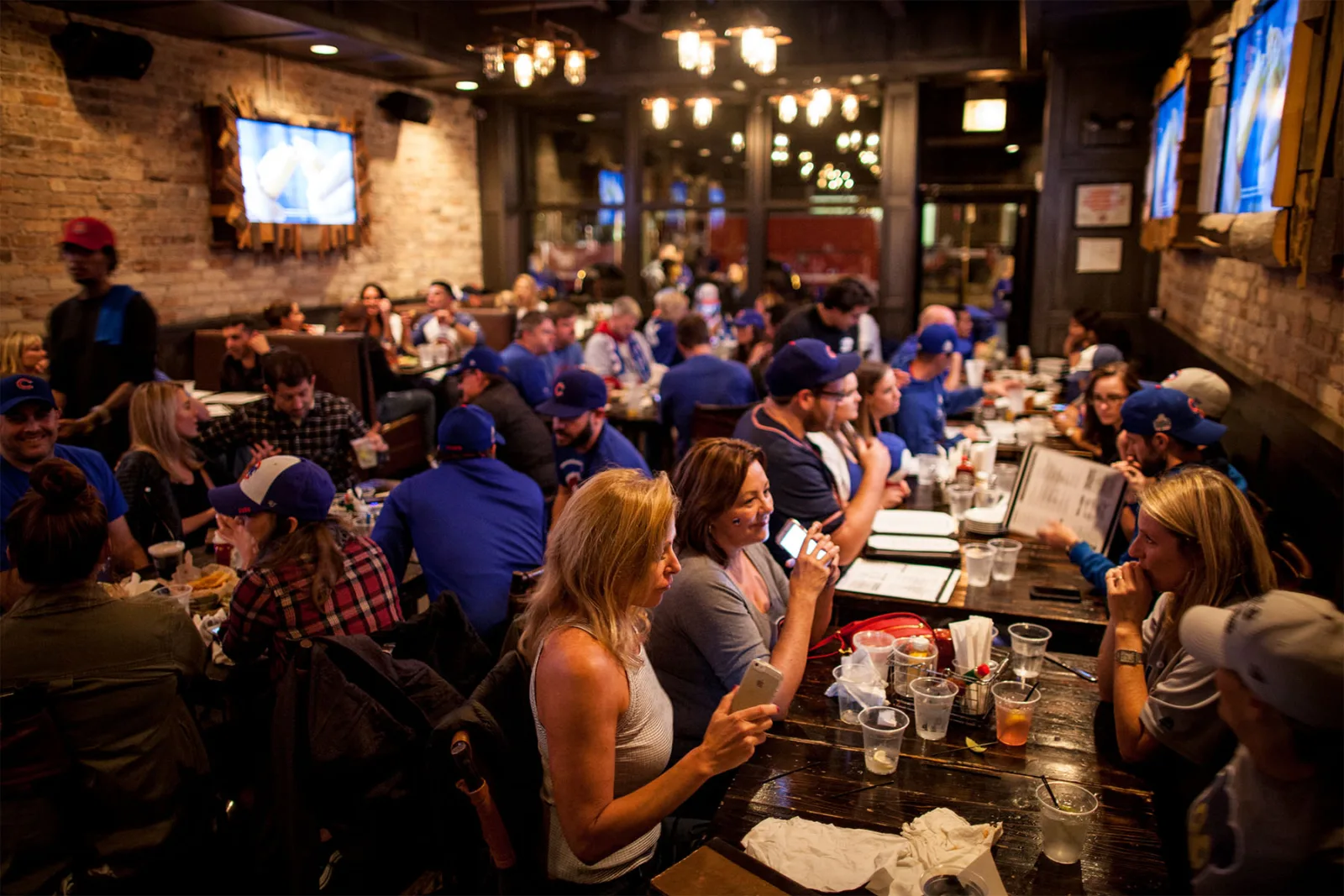 Rockit Burger Cubs 0000 Rbb Venue Image for Rockit Burger Bar Kick Off Cubs Season with Viewing Party