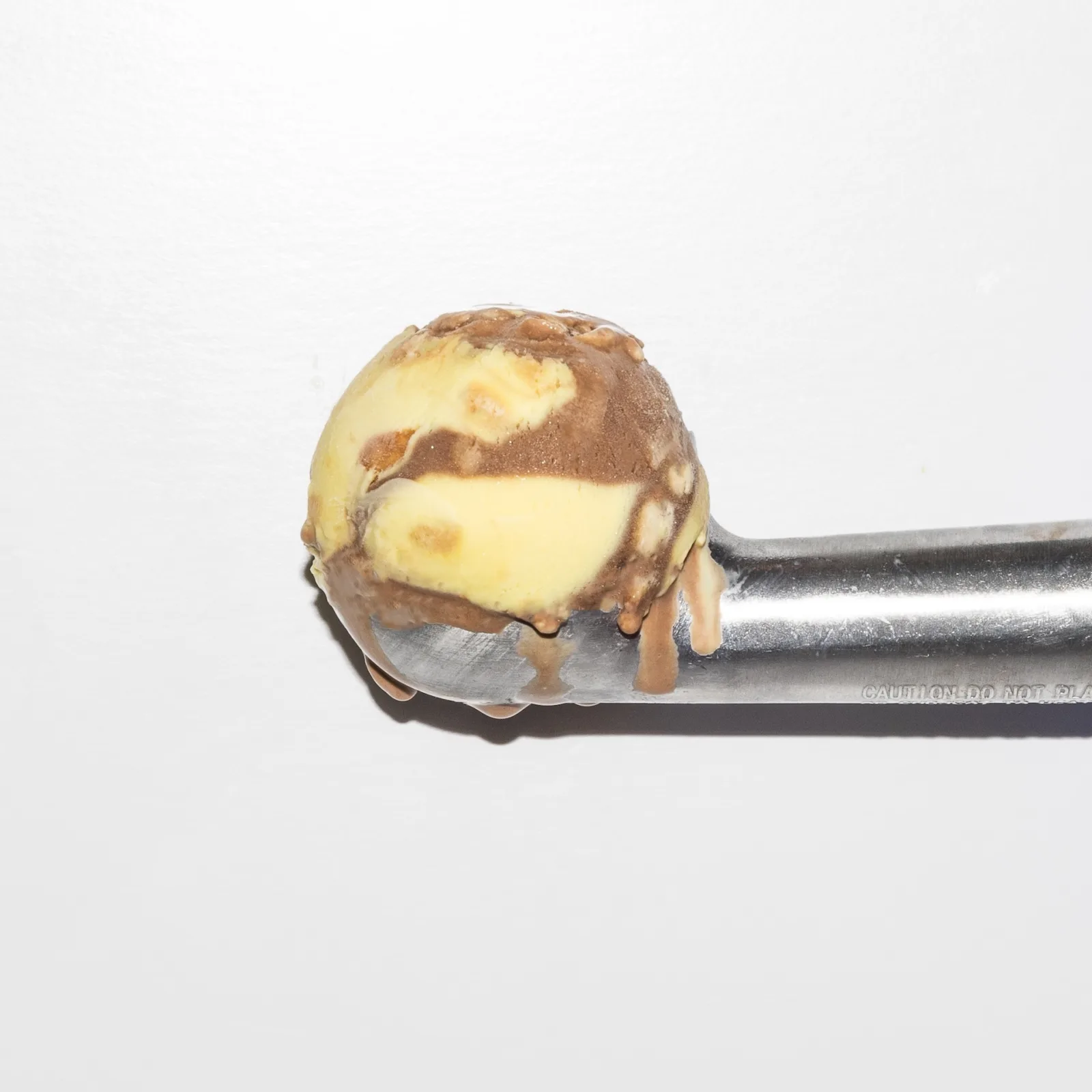 Malted Milk Chocolateand Banana Cookie Dough Scooper for Jeni’s Unveils Exclusive Summer Flavors Available Only at Scoop Shops July 30th