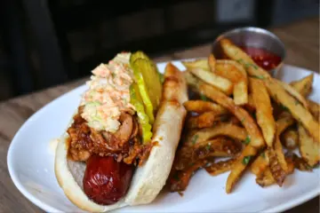 Bull And Bear 0000 Screen Shot 2016 07 06 At 10 03 53 Am for Bull & Bear Celebrates National Hot Dog Day with "Dog Days of Summer"