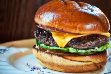 Publican Anker Open 0002 Burger for Publican Anker Now Open in Wicker Park