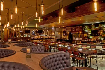 Siena Tavern 0000 Sienatavern Int 7399 2Sm 2 for Christmas Eve at Siena Tavern and Prime & Provisions