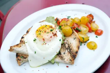 Chop Shop Avo Toast 3 for Wicker Park's Chop Shop Debuts New Brunch Menu