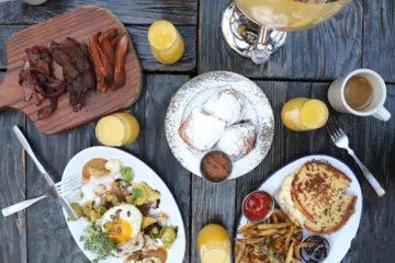 Img 7410 P for New Year's Day Brunch at Frontier