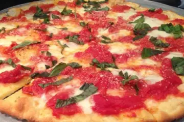 Image for ​Bridgeport Staple Fabulous Freddie's Holds Customer Appreciation Day, Offering Half Off Entire Menu