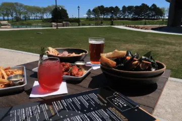 Unnamed for Luna’s Pub & Grill Celebrates Summer with Outdoor Movie Nights and Live Music Lunches