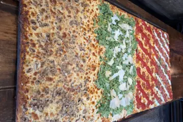 Unnamed for Paulie Gee’s Logan Square Debuts “The Sheet Show,” a 5 Foot Grandma Style Pizza Experience