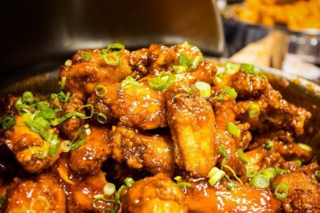 Chicago’s Best WingFest Announces Hosts, Band and Vendors
