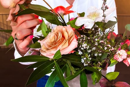 Mother's Day Flower Arrangement Class at River Roast 