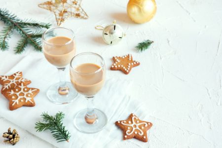 Fairmont Chicago, Millennium Park Launches New Seasonal Cookie and Cocktail Pairing Menu