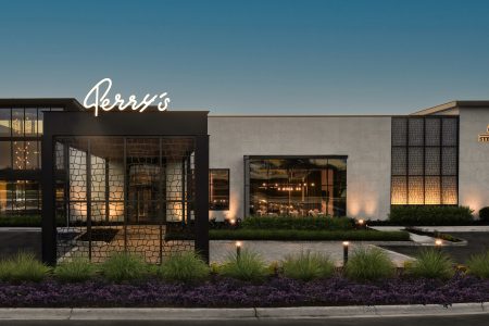 Perry’s Steakhouse & Grille Now Open at Hawthorn Mall in Vernon Hills