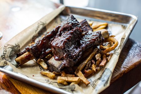 Porkchop BBQ Giving Government Employees Half Off Until the Shutdown is Over