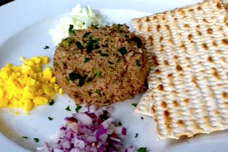 Passover Menu at The Happ Inn