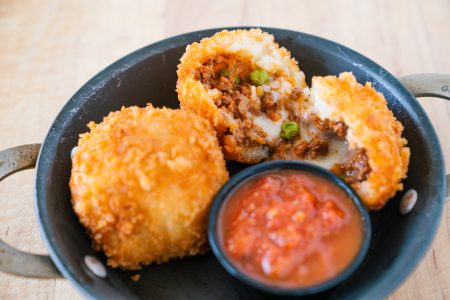 Where to Spend an Evening of Romance for Valentine's Day 2023