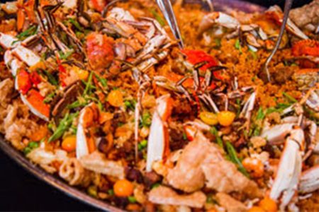 Prepare to Paella! Mercat a la Planxa Hosts 3rd Annual Paella Cook Off