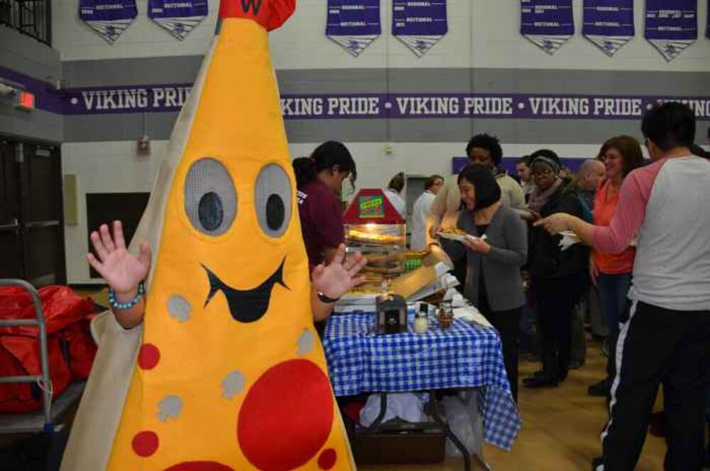 Com 9621 for Seventh Annual Pizza Wars To Raise Funds For Students In Need In District 219