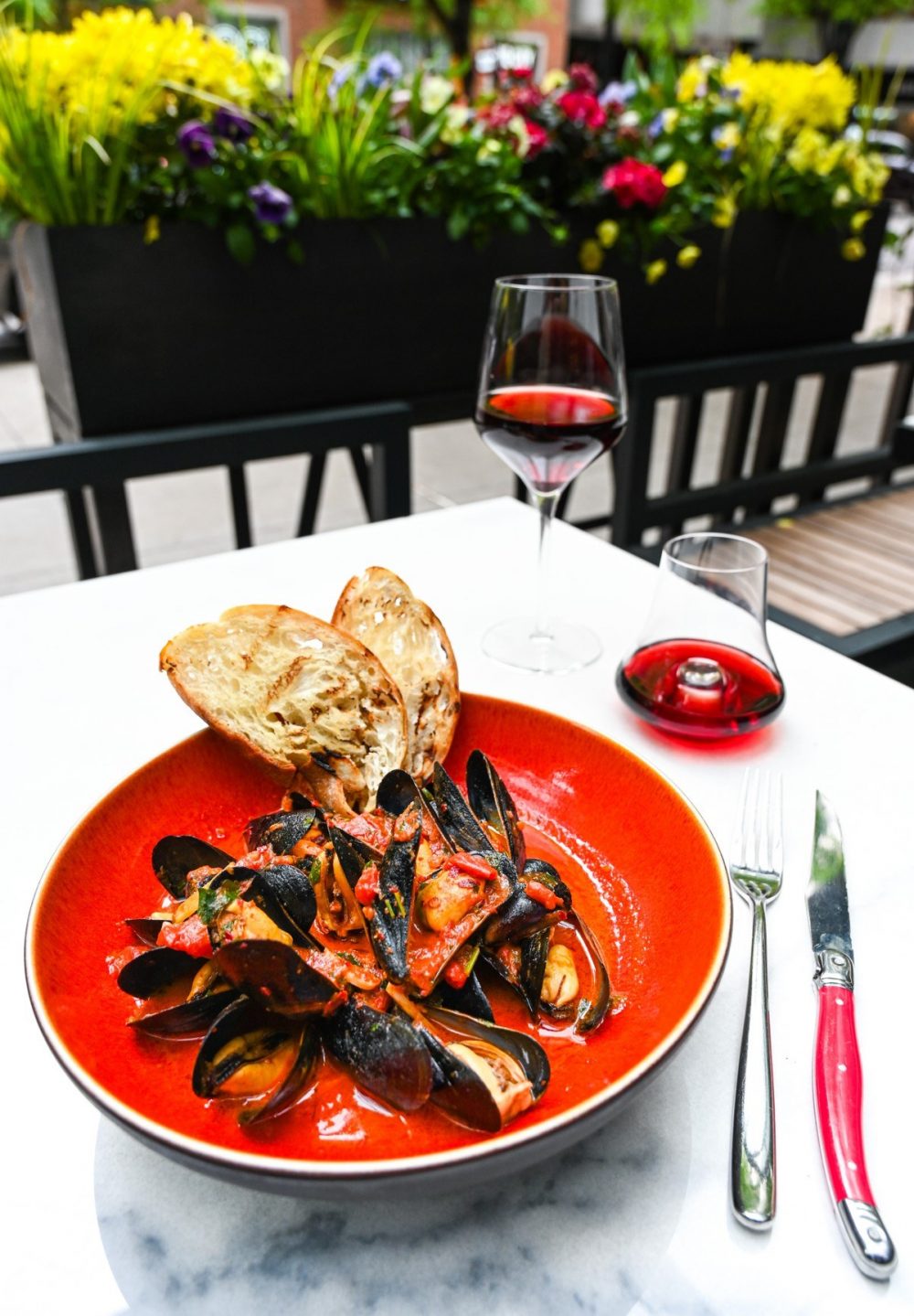 Al Fresco Dining 3