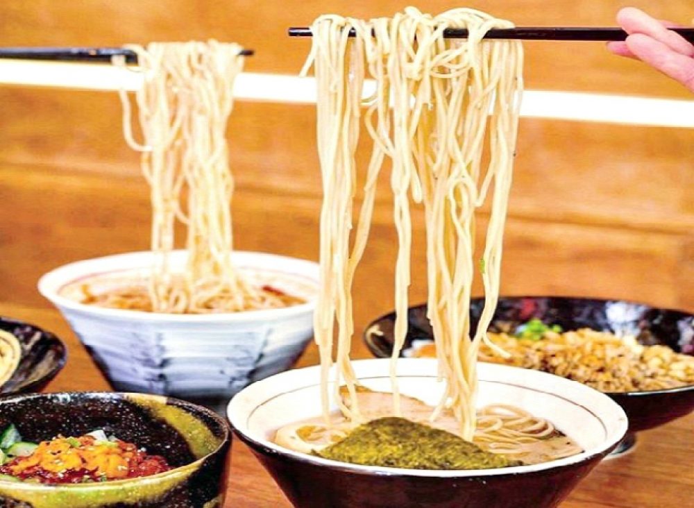 Noodle Month Strings Ramen