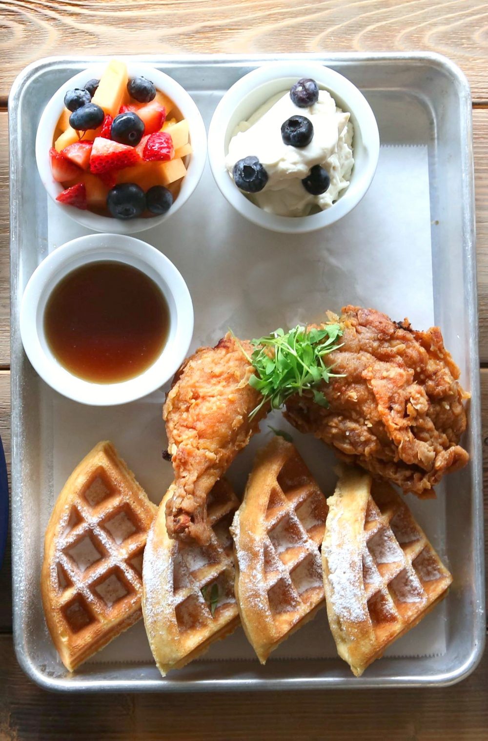 Rojo Gusan Pollo and Waffles