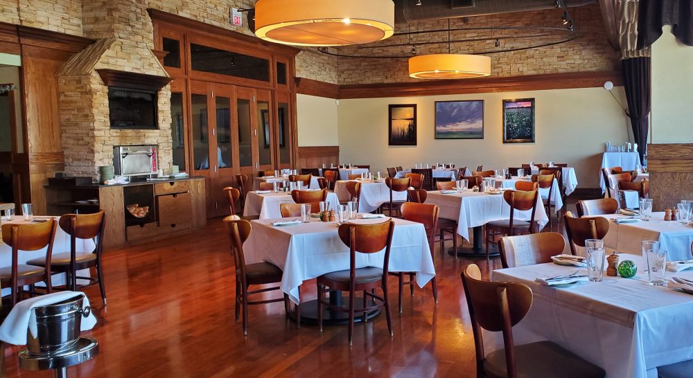 Prairie Grass Cafe dining room