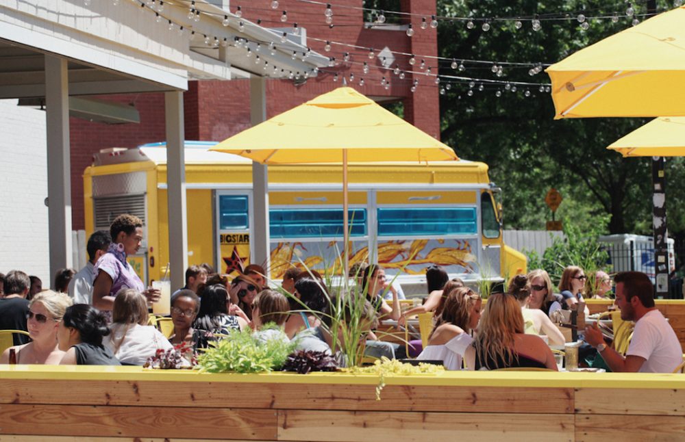 Enjoy the Saturday Market Series on the Big Star Wicker Park Patio (Photo Courtesy of Cassie Stadnicki)