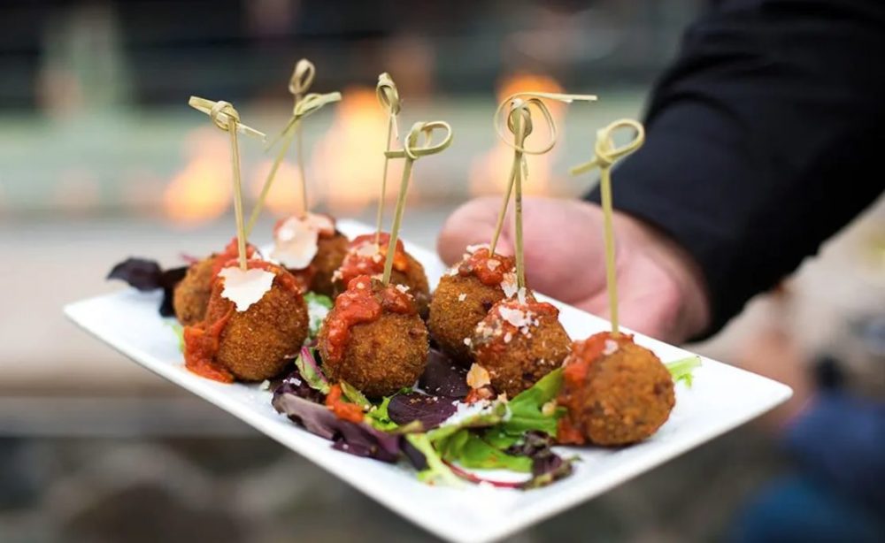 III Forks Introduces Virtual Private Dining Events