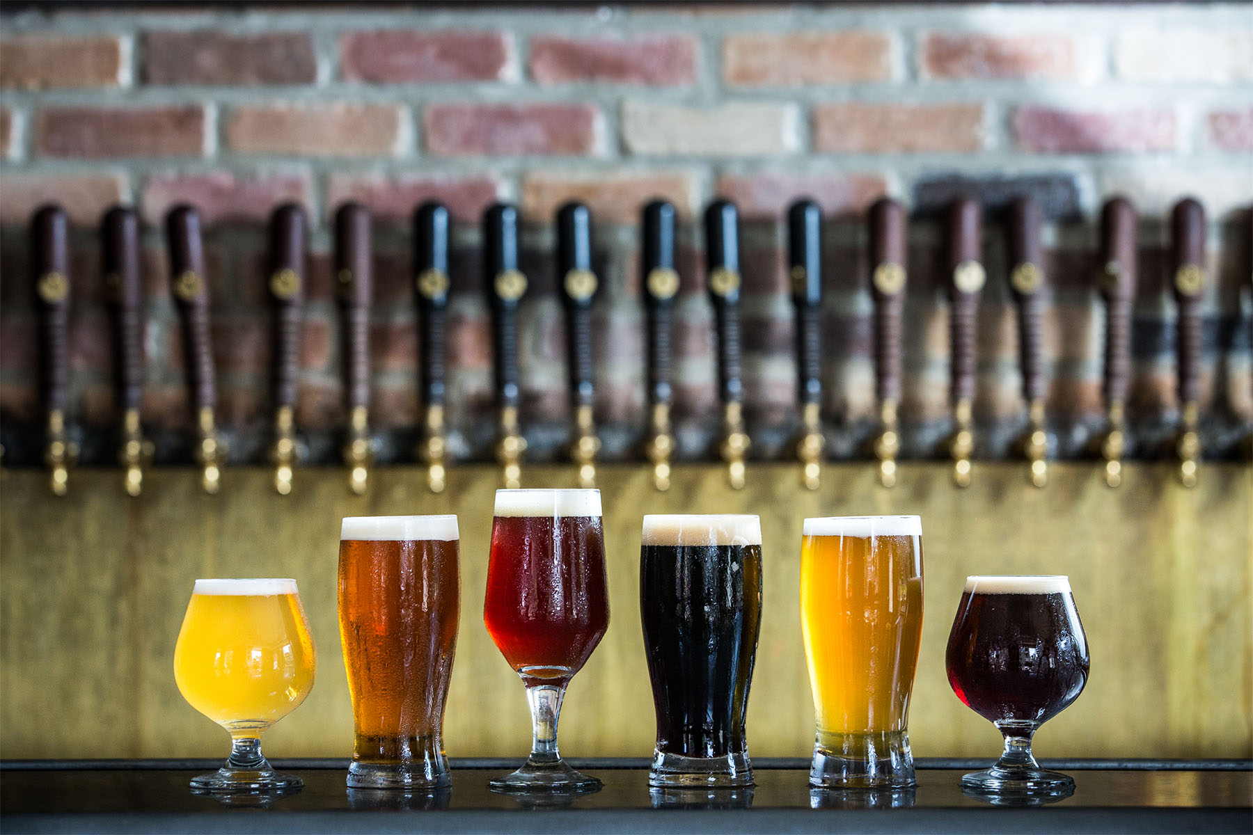 Bangers Lace 0001 Erickleinberg 20140905 Bl High 0058 for Bangers & Lace Now Open in Roscoe Village